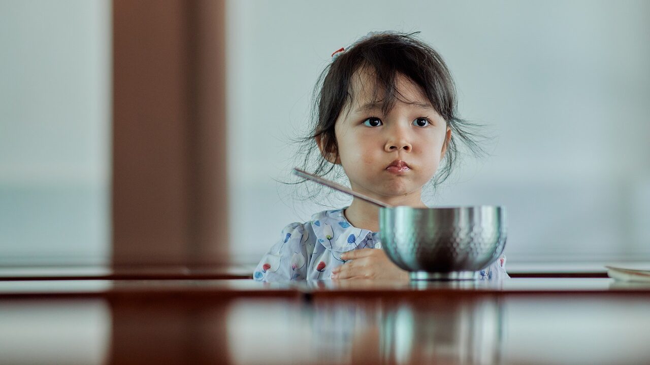 子どもの箸はいつから使える