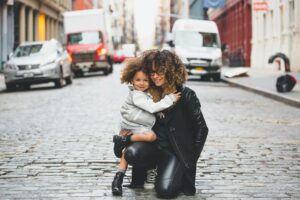 過去の事を昨日と話す子ども